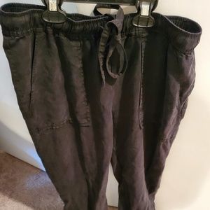 Black Lucky brand juggers